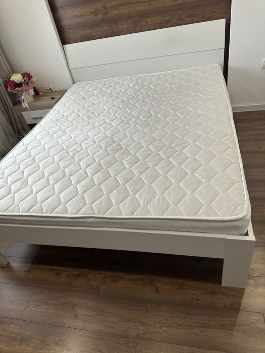 Спалня 160/190 с матрак