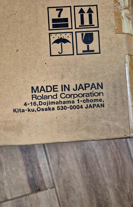 ROLAND RS-5 Синтезатор !