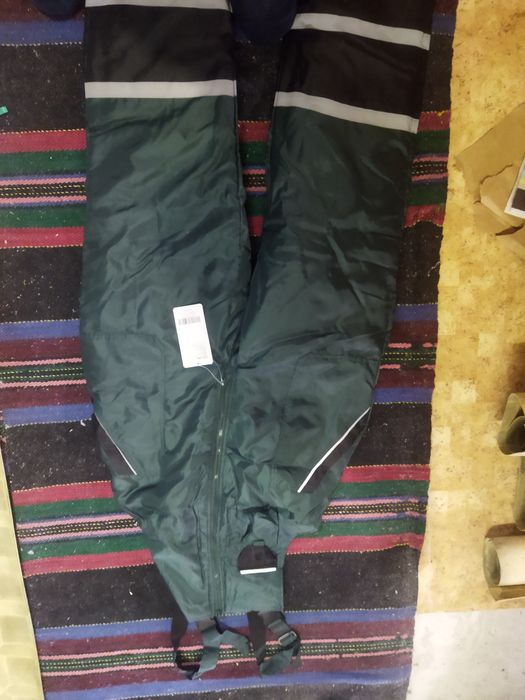 Зимен гащеризон XL