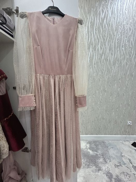 Платье нежное комбинированное