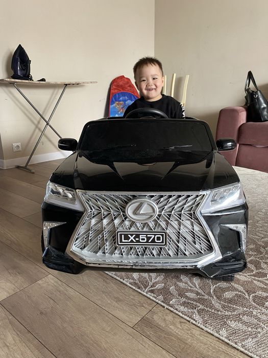 Продам электромобиль