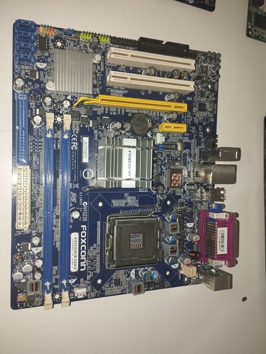 Продам компьютерные запчасти