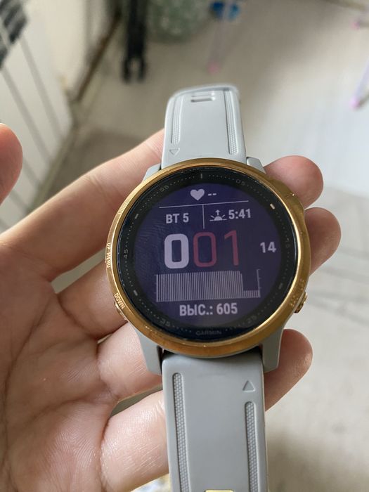 Продам Garmin Fenix 6s Sapphire