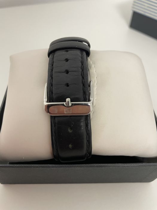 Ceas Tommy Hilfiger