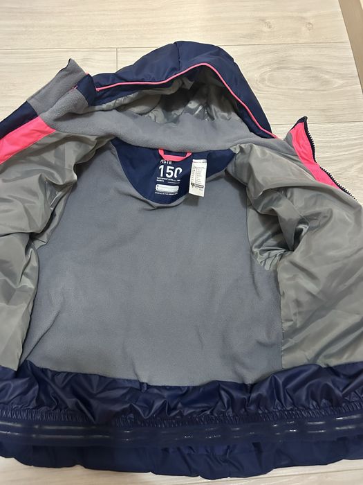 Geaca de ski Decathlon  marimea 133-142 - 2 bucati