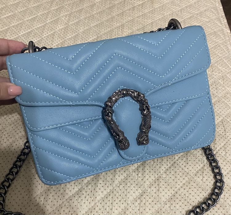 Сумка на цепочке