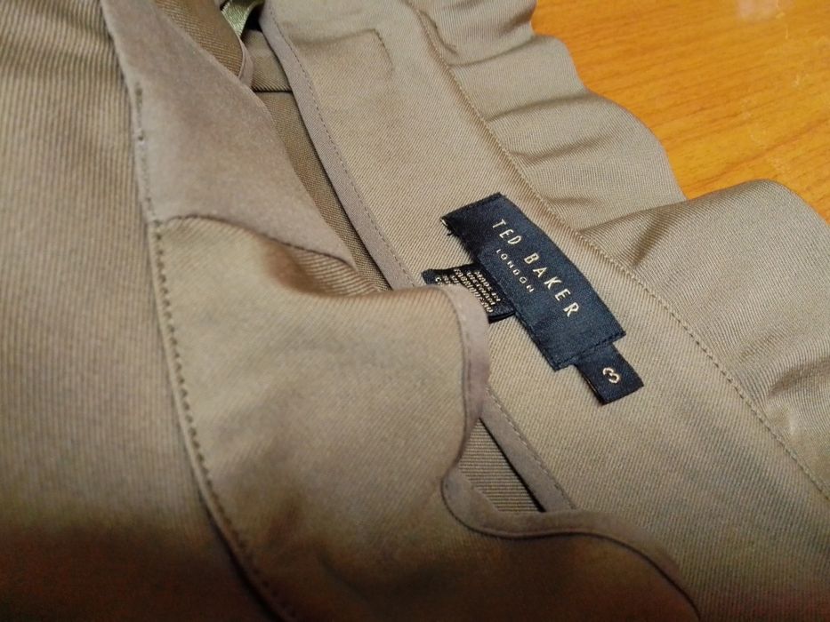 TED BAKER оригинални L размер