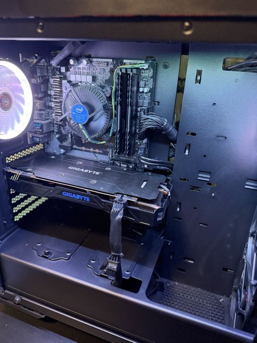 PC Gaming GTX 1070ti i5 8600 16gb