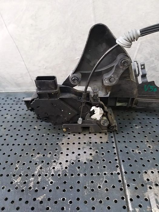 Broasca usa dreapta fata volvo v50 s40 30699157