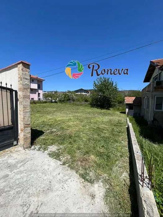 Продава се Парцел в Варна, Левски - 397 кв.м за 267 €/кв.м - Снимка #2