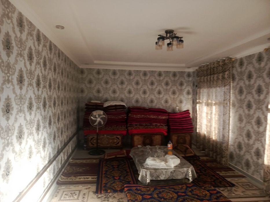 Uy sotiladi 5 xonali  7 sotih. puli kam odam bosa varyant bor