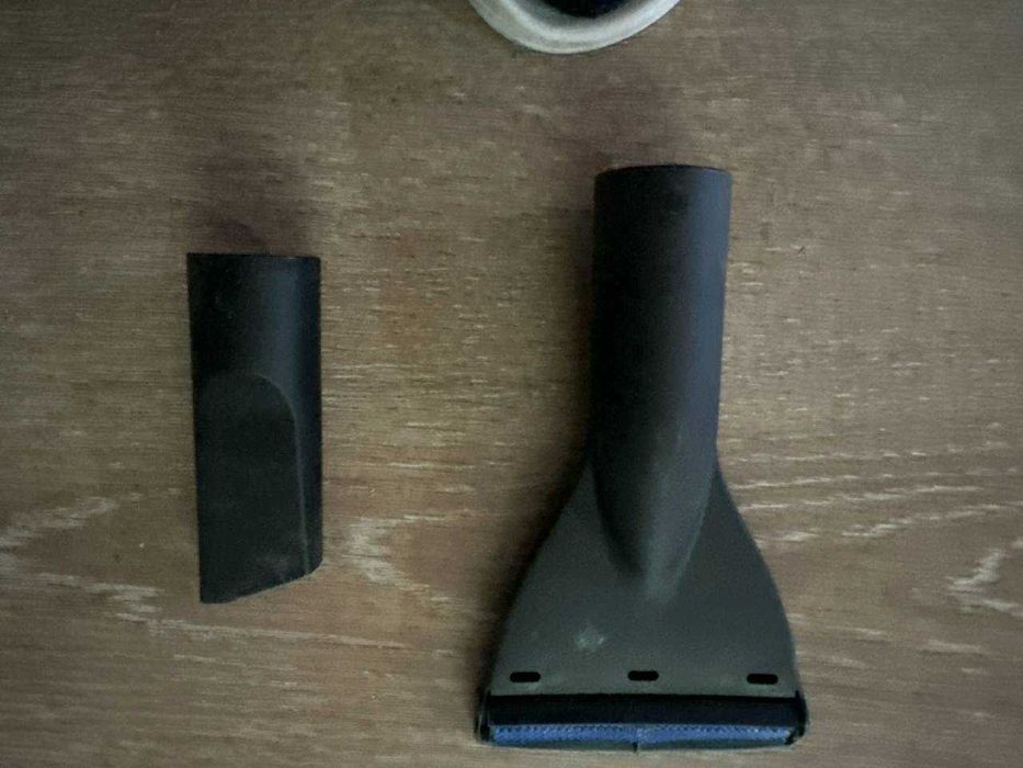 Продам пылесос Philips XB2042