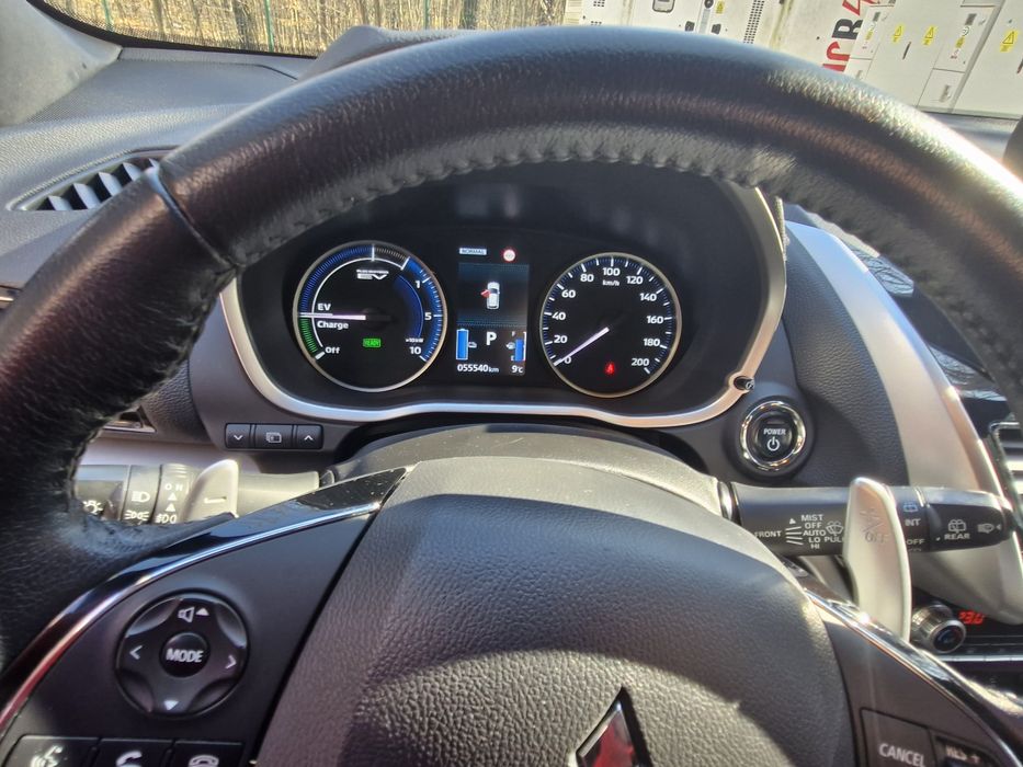 Mitsubischi Eclipse Cross,plug-in,hybrid.,inmatriculata.