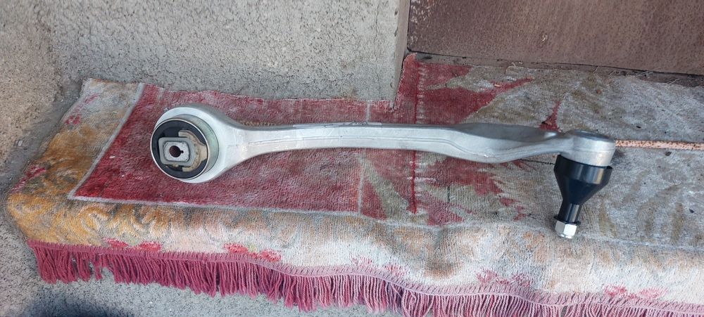 Vind Brat stinga pt audi a4 b7  nou