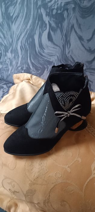 Продам ботильоны