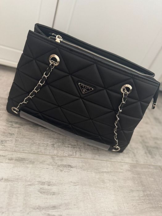 Geanta Guess / Prada