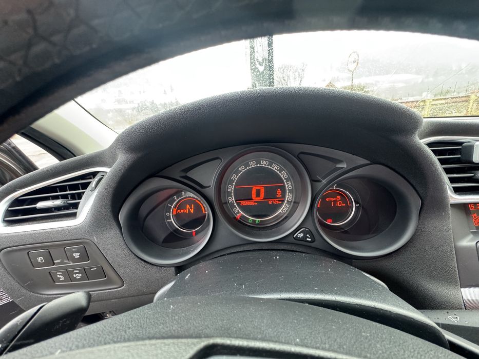 Citroën C4 1.6 Diesel Automat | 114 CP | Clima 2 zone | Start/Stop