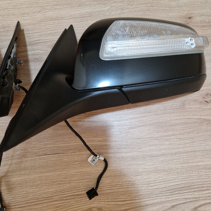 Огледала Мерцедес W204