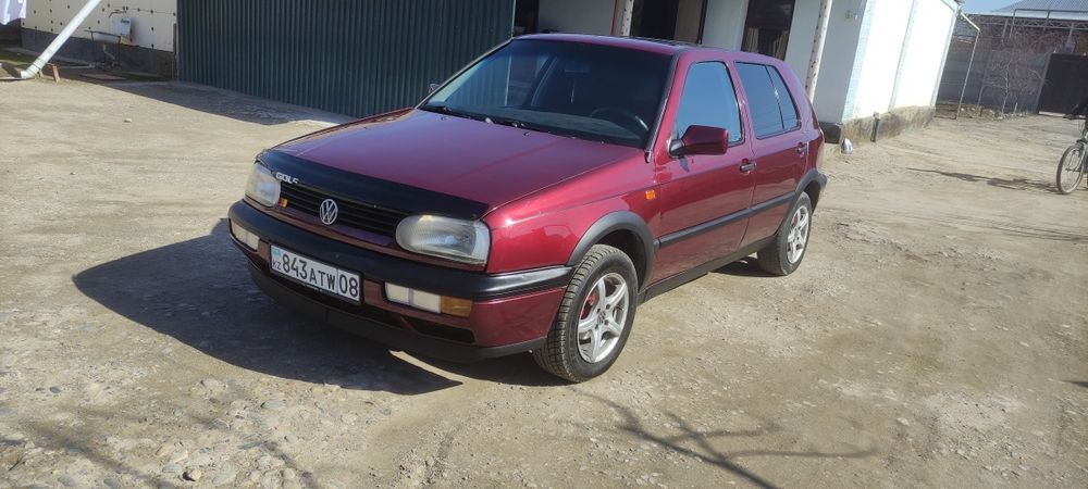 Гольф 3. 1.8 Моно автомат