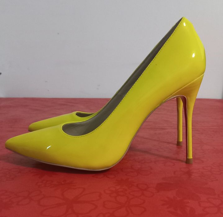 Продам туфли женские made in Italian