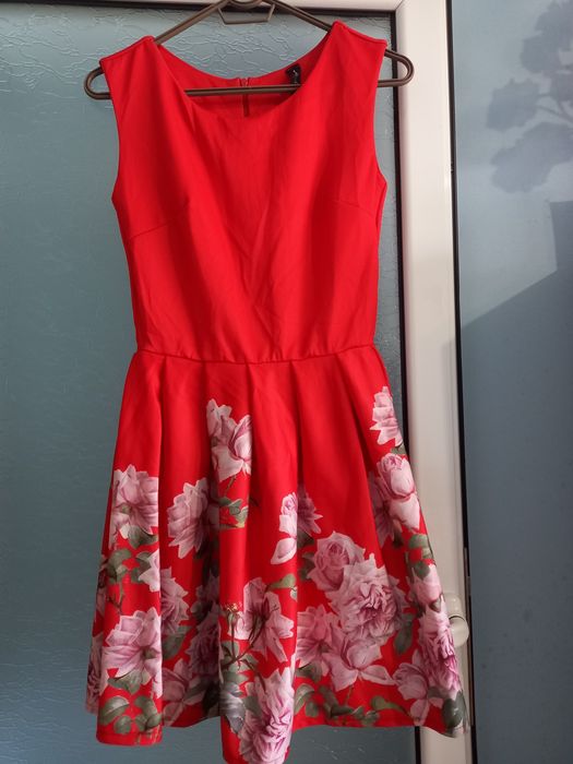 Официални къси рокли