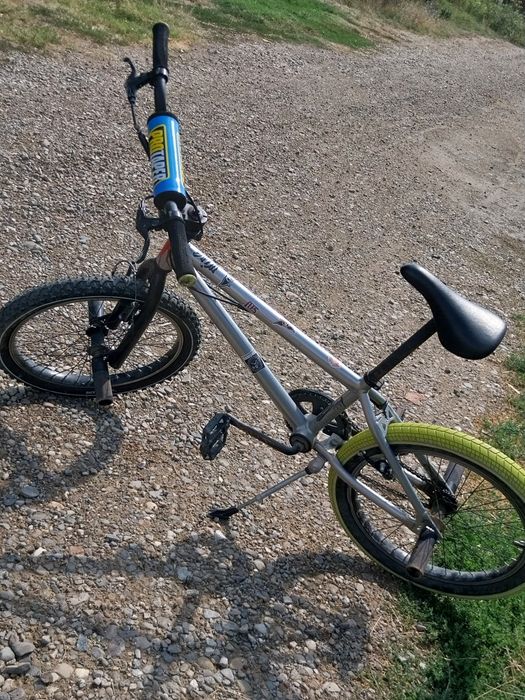 Bicicletă bmx scheme