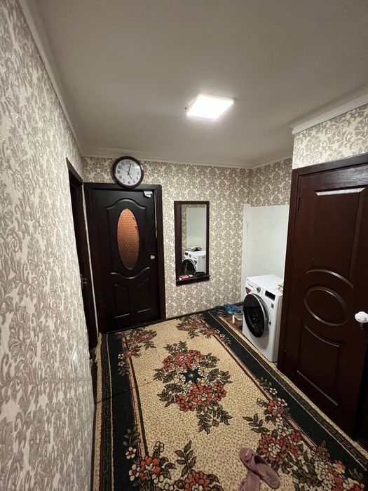 4 xonali dom sotiladi 1 etaj