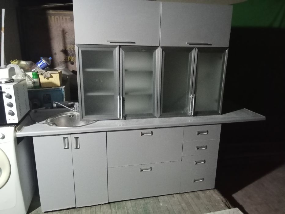 Кухонный гарнитур продается
