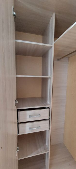 Платяной шкаф для одежды