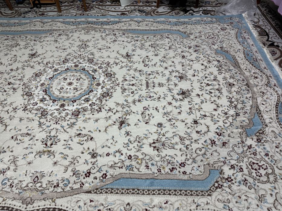 Ковер размер 3 метра на 194см