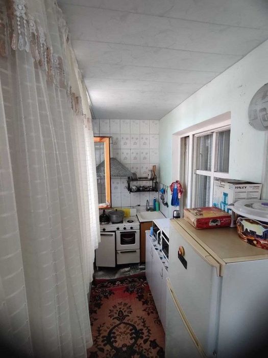 Zangiotada 1 xona uy sotiladi