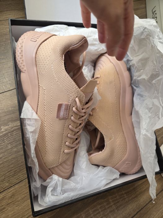 Pantofi sport Love Moschino 37 originali