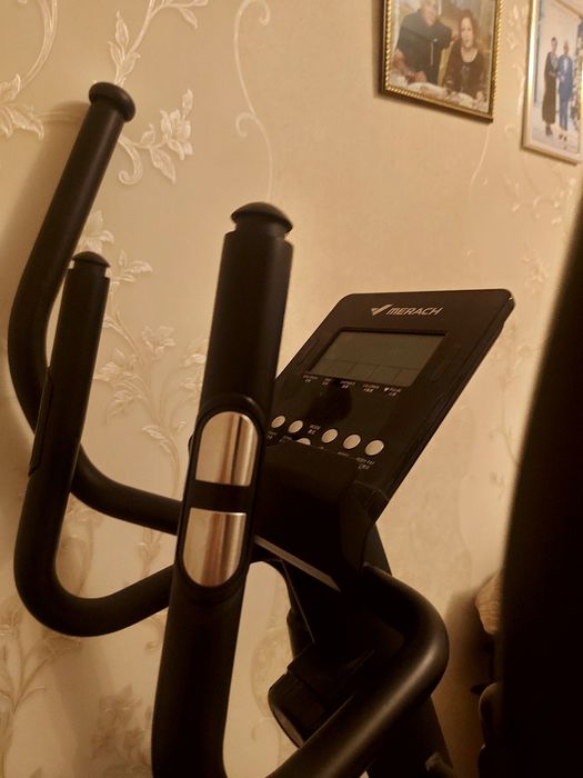 Элиптический тренажер