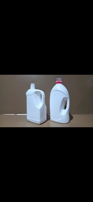 Vand detergent lichid