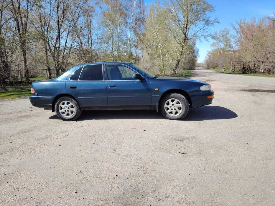 КАМРИ 10 1993 года