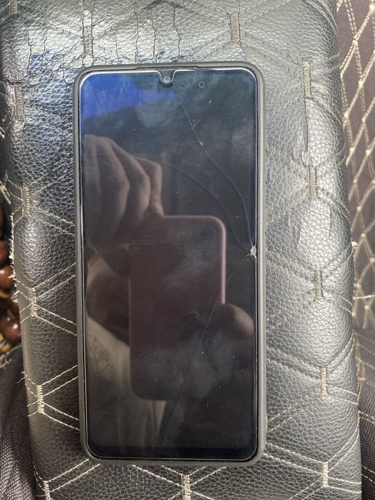Самсунг а33 на продажу срочна