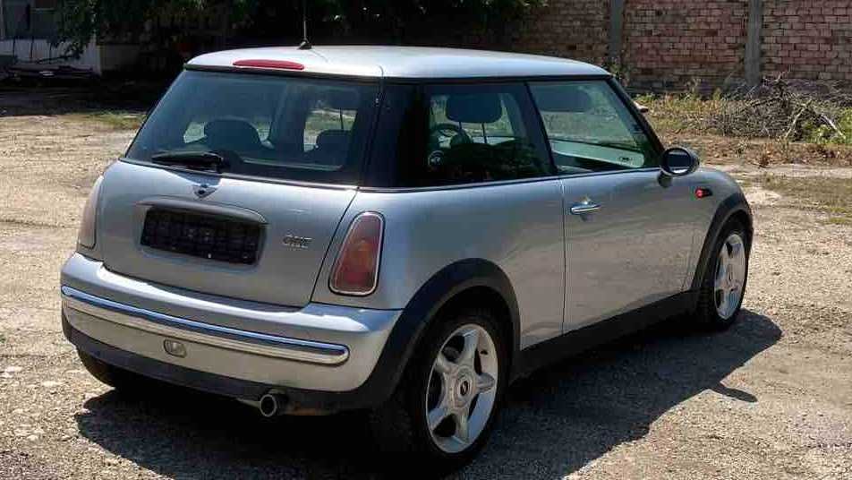 Mini Hatch (R50; R53) 2001-2006 НА ЧАСТИ