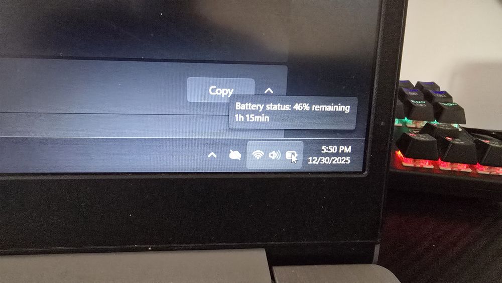 Laptop Lenovo i3 gen 10,4gb ram,256 ssd, 1920x1080