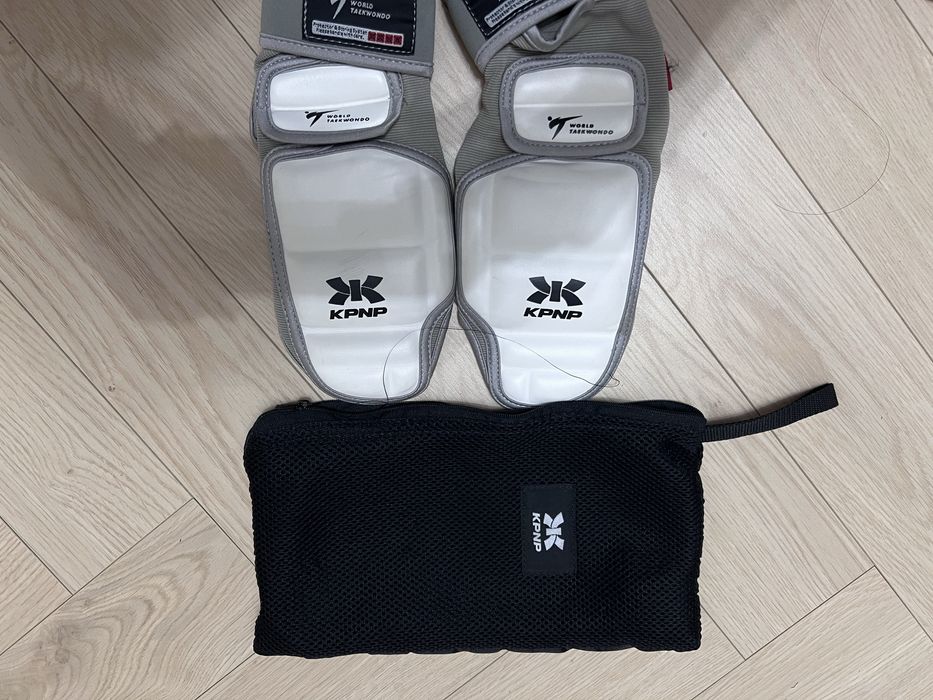 продаю KPNP носки электронные для тхэквондо