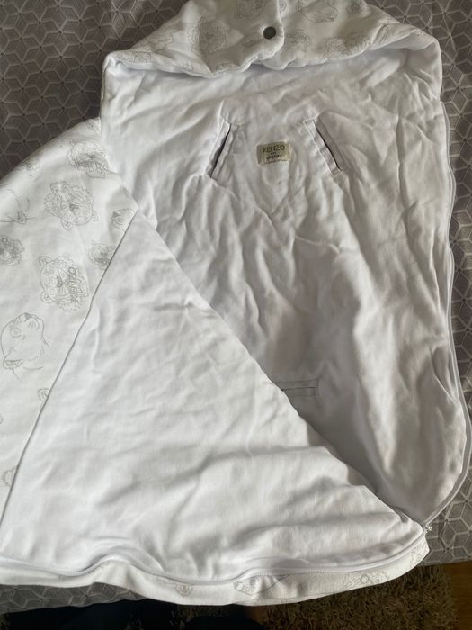 Sac căruț Kenzo nou