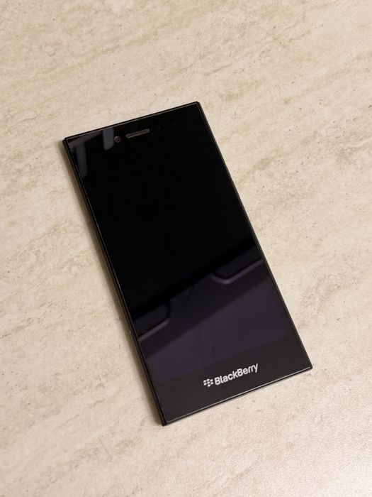 Telefon BlackBerry Leap STR100-1
