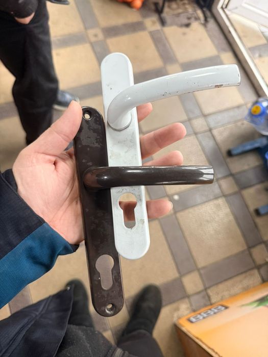 Ремонт окон, дверей Алматы