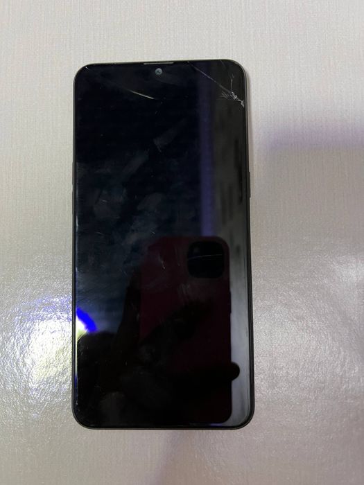 Telefon sotiladi