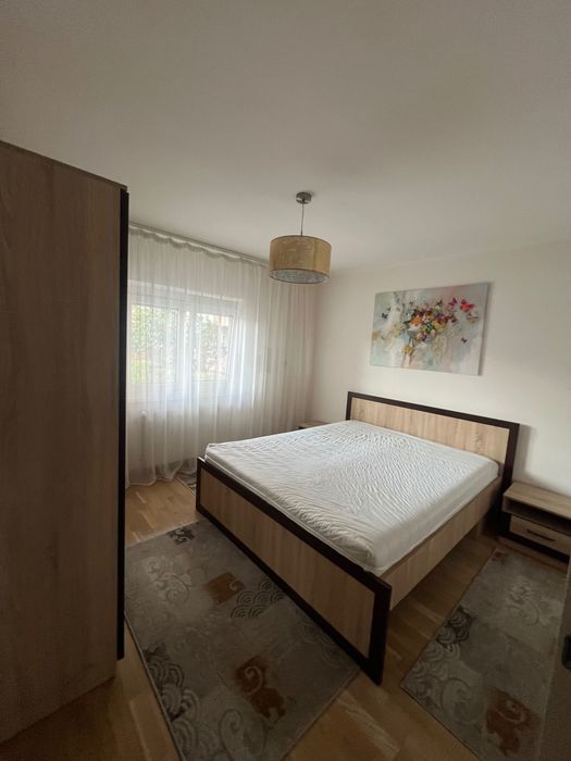 Proprietar, vând apartament 3 camere, renovat integral