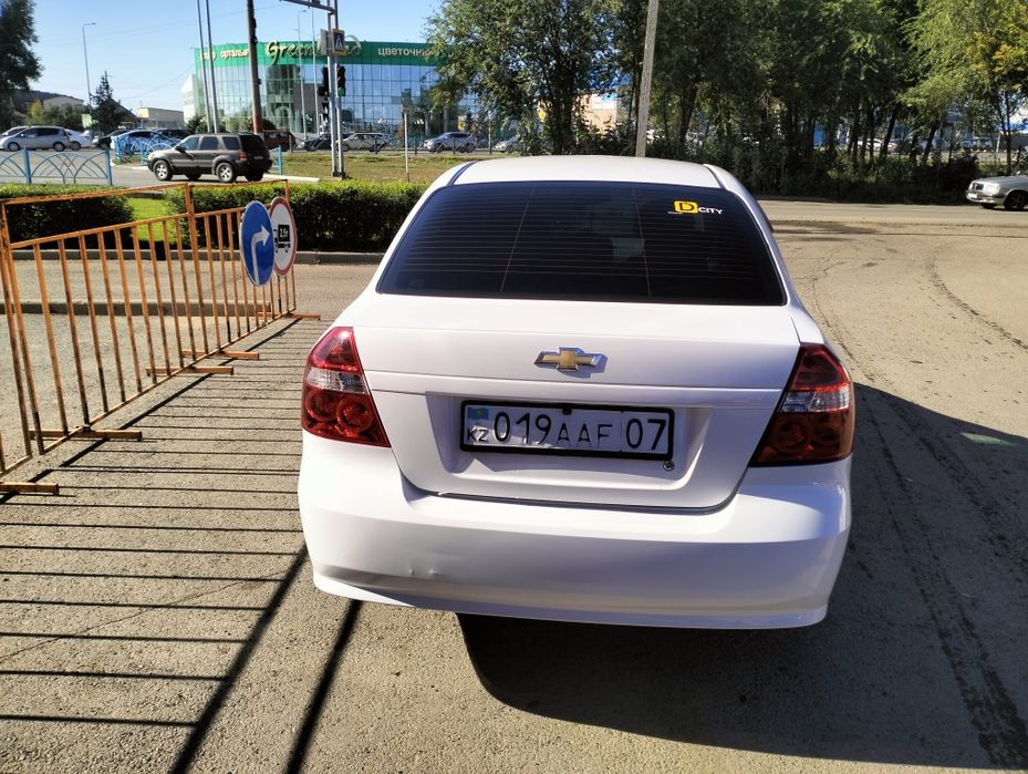 Продам Шевроле нексия