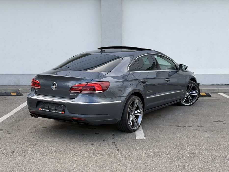 Volkswagen Passat CC 177 CP Panorama Piele Distronic Camera Memorii Automat RATE