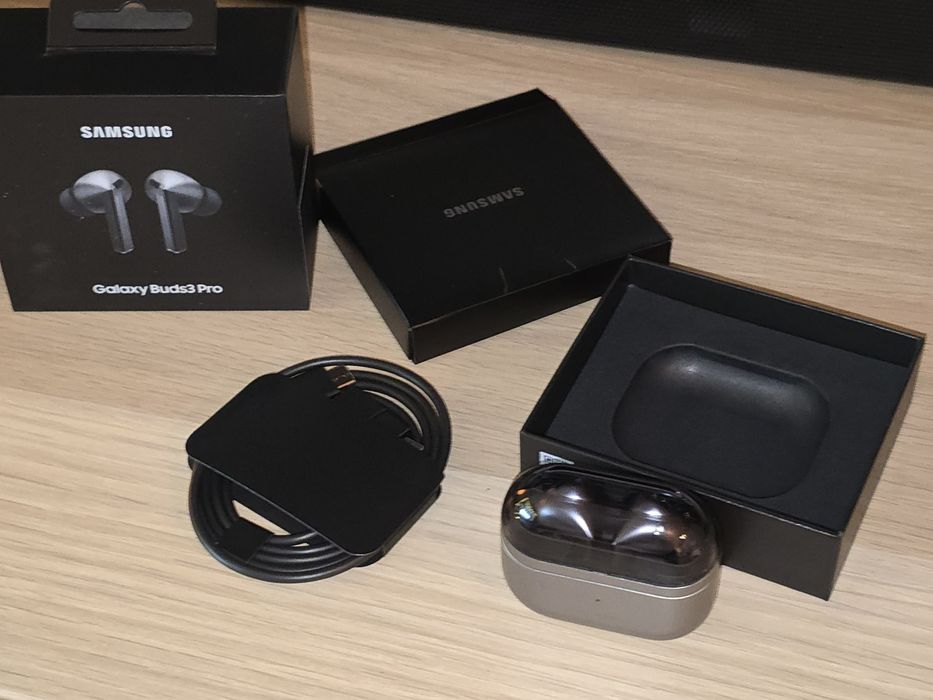 Слушалки Samsung Galaxy Buds 3 Pro