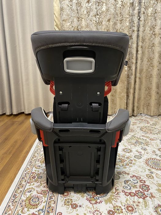 Детское автокресло Joie