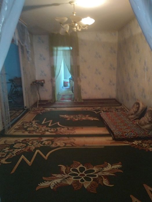 Уй сотилади 4/2 - этажи 2 хонали