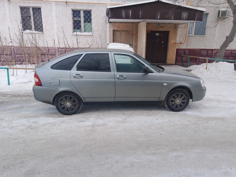 Продам Приору хэтчбек